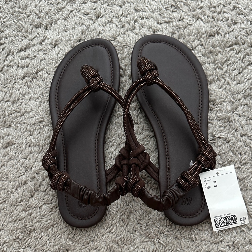 H&M Brown Sandals — 10